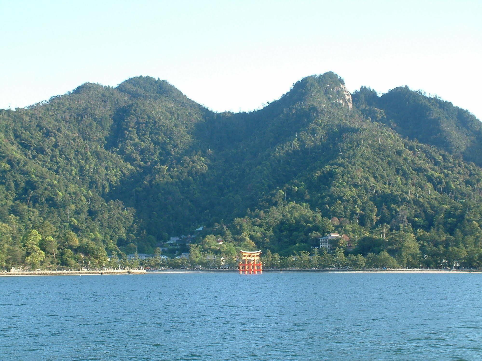 Miyajima Hotel Makoto Hatsukaichi Eksteriør billede